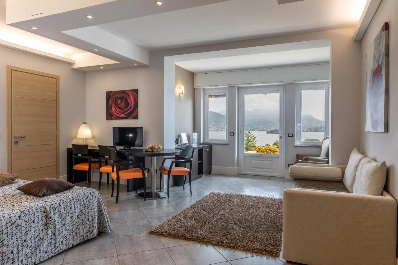Deluxe Double or Twin Room with Lake View